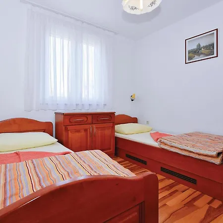 Appartamento Cozy In With Kitchen